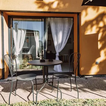 La Casa Irignoise Apartment Irigny