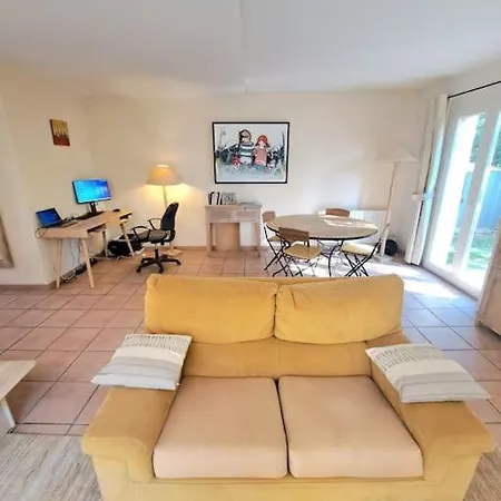 Maison Au Calme . 5ieme Arr . Ouest Lyonnais Casa de Férias Lyon
