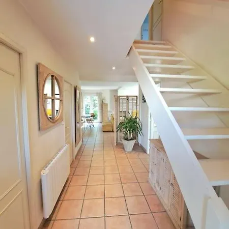 Maison Au Calme . 5ieme Arr . Ouest Lyonnais Lyon