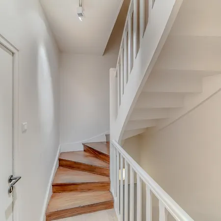 Charming 1-bedroom Across From Halles Paul Bocuse & Part-dieu Apartamento *