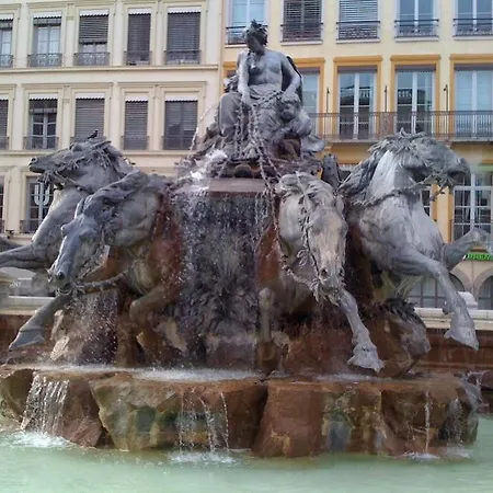 Place Des Terreaux *