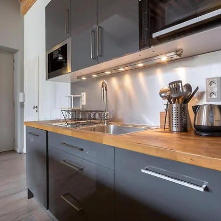 Pearl - Furnished - Downtown