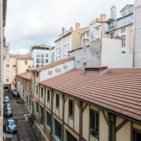 Lumineux T2, Climatise En Centre Ville Ail * Lyon