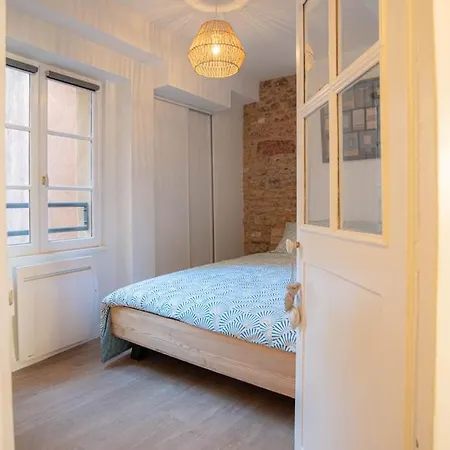 Moderne Et Cosy Au Coeur De Saint-jean Ail Апартаменты
