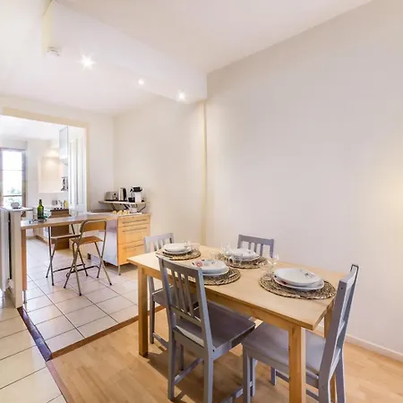 Cozy Stopover Near Part Dieu Station *