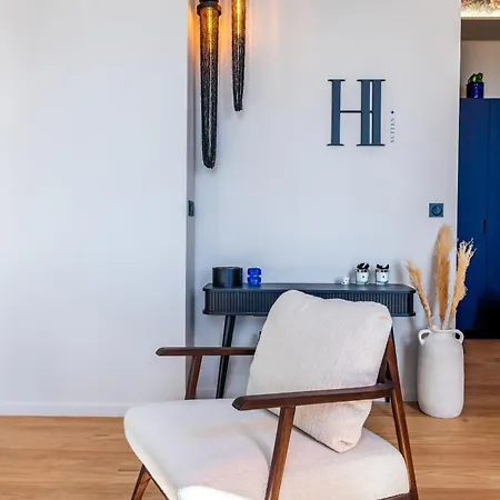 Host Neat - & Cinema