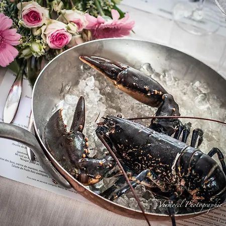 Otel Logis Tante Yvonne & Son Restaurant Semi-gastronomique - Lyon Nord