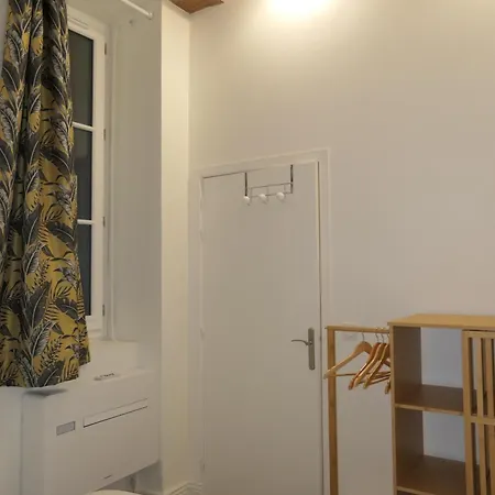 Presqu'ile Saint Nizier Coeur De Classe 4* Daire *