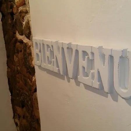 La Loge Du Vieux Couette-café 2*