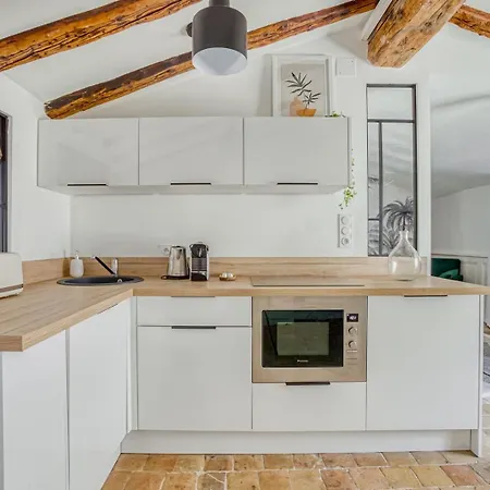 Guestready - Sublime 2br In The Heart Of Old Lyon