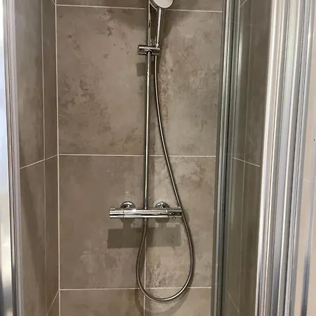 Hotell Azur Lyon