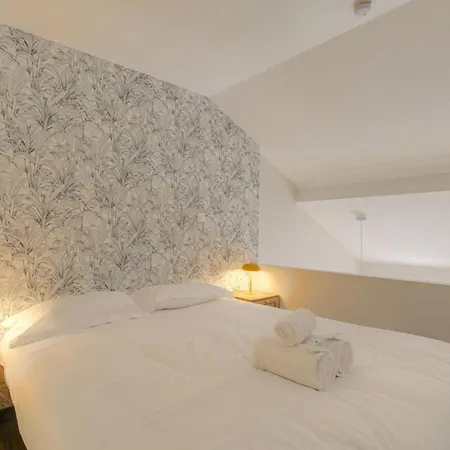 Апартаменты Duplex Spacieux Et Design Proche La Part-dieu *