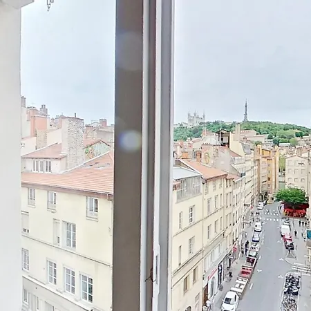 Апартаменты T3 Hyper Centre De Lyon, Super Vue Fourviere Лион