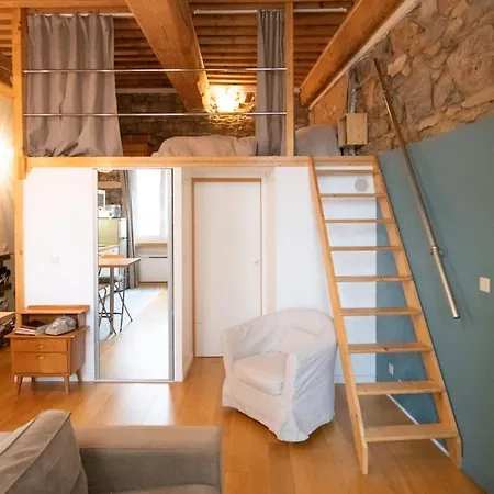 Le Petit Imbert - Chaleureux Et Cozy * Lyon