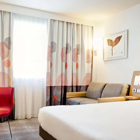 Novotel Gerland Musee Des Confluences 4* ליון
