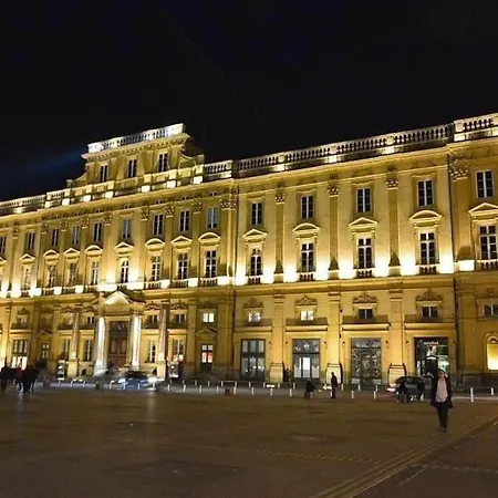 Milan, Centre Historique Et Climatise, 1er *
