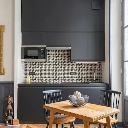 Appartement Le Secret, Climatise, Place Des Terreaux-lyon 1er *