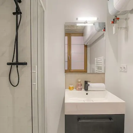 Apartment Special Groupes - 10 Personnes Lyon