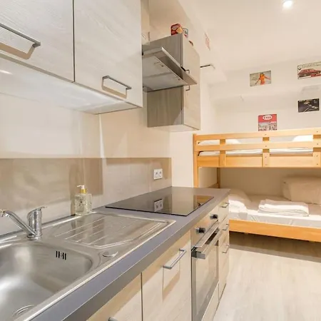 Apartment Special Groupes - 10 Personnes Lyon