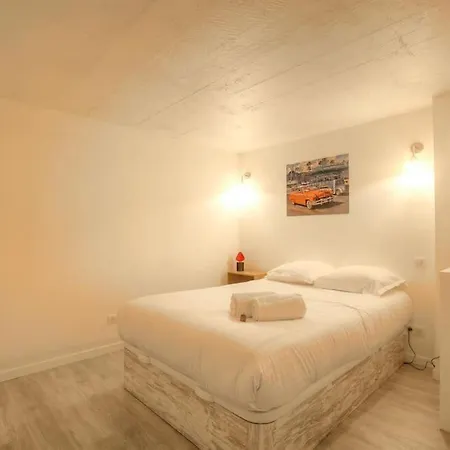 Happy Days, 150m2 De Divertissement, 7 Apartment