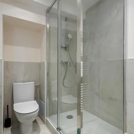 Apartment Charming Duplex Nest Newly Renovated *