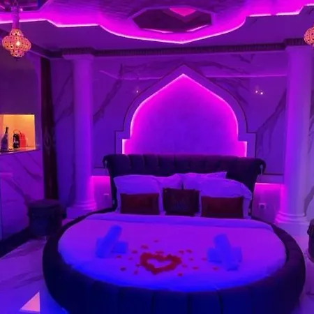 Sheherazade Motel para Casais