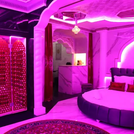 Sheherazade Motel para Casais Lyon