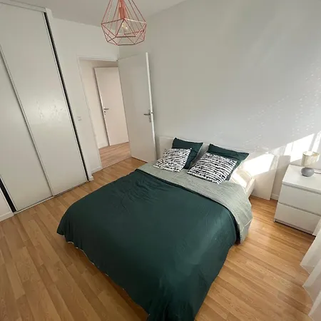 Cosy - Confluence Apartment *
