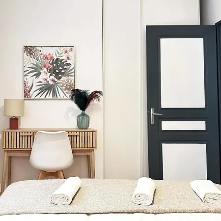 Zelie Appartement *