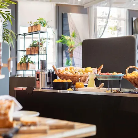 Hotell Novotel Gerland Musee Des Confluences 4*
