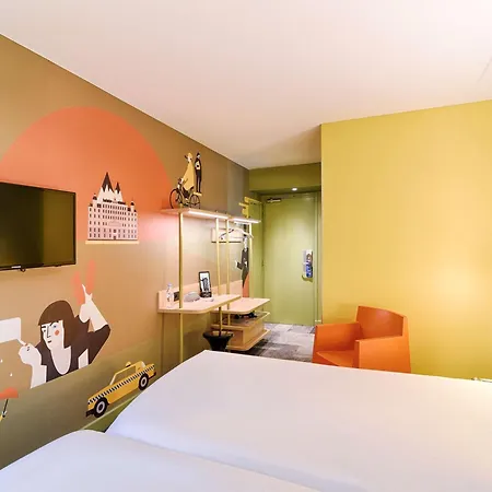 Ibis Styles Centre Confluence Hotel 3*