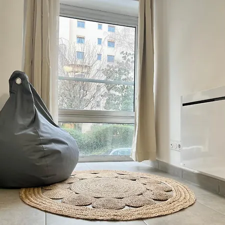 Danburry Appartement *