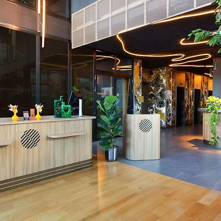 Pullman Hotel 4*