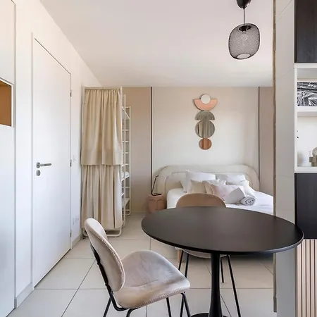 Le 13eme Etage - Lafayette 3 Appartamento