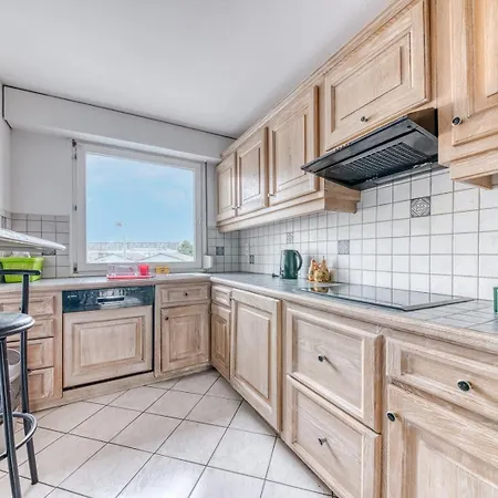 Apartment Guestready - Tranquil Escape In The Lyon