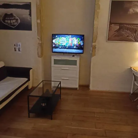 Loge De L'opera Bed & Breakfast 2*