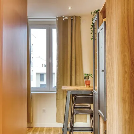 Апартаменты L'oasis - Bel Climatise Quartier Point Du Jour 5 Лион