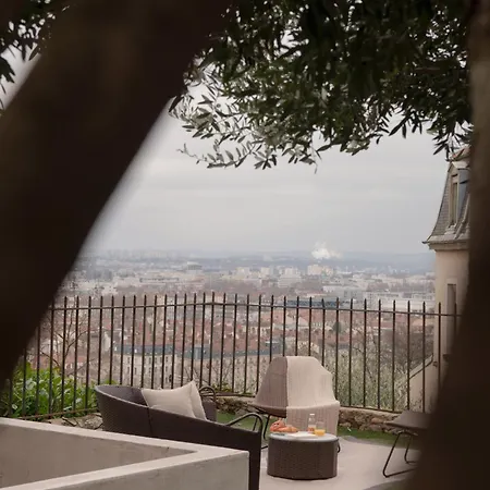Mihotel Le Gourguillon Hotel 2*