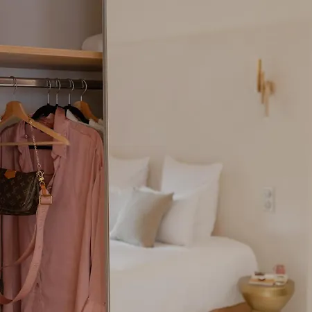 Hotel Mihotel Le Gourguillon 2*