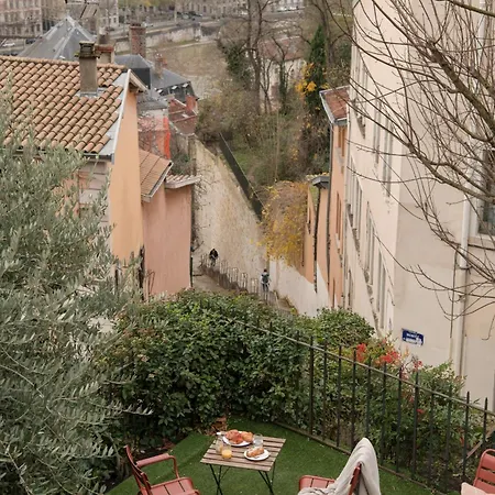 Mihotel Le Gourguillon Hotel 2*