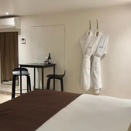 Mihotel Le Gourguillon Hotel