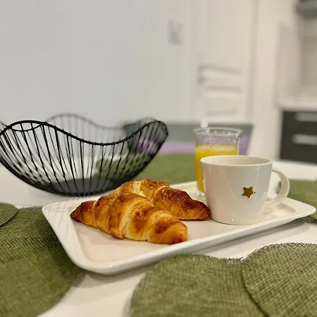 Apartment Alambra *