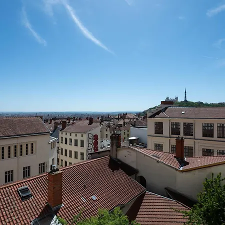 アパート Bngo I L'elegant I Duplex Croix-rousse Vue Sur Fourviere, 2 Personnes, Cosy Et Moderne リヨン