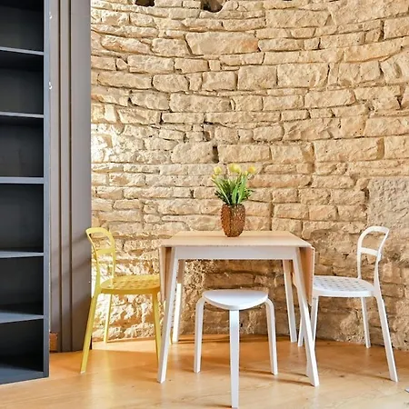 Le Petit Sully Foch Apartamento *
