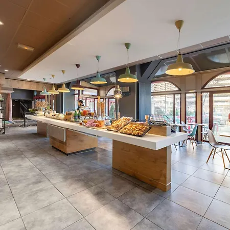 Ibis Part Dieu Les Halles Szálloda 3*