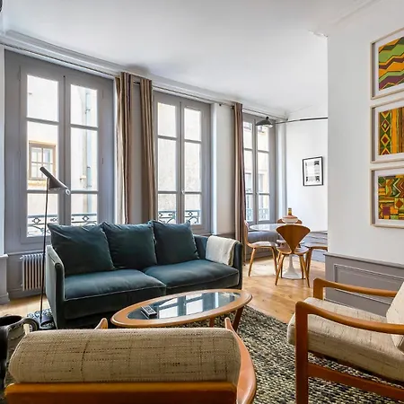 Daire Curiosite - Furnished - Downtown *