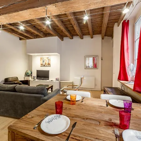 Апартаменты Old Lyon, Historic District Calm And Spacious Ail