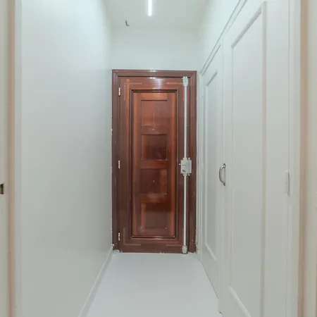 Royal Triangle D'or Apartment