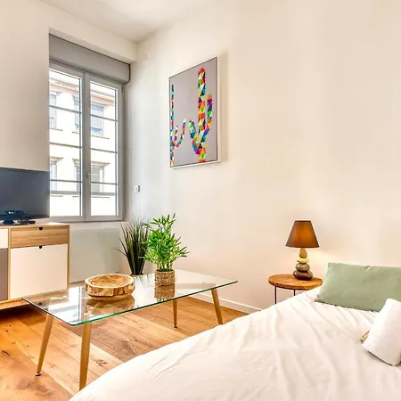 Apartment Le Martini - Clim Mobile - Studio Au Brotteaux Metro B Lyon