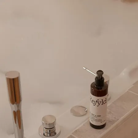 Mihotel Le Gourguillon Hotel